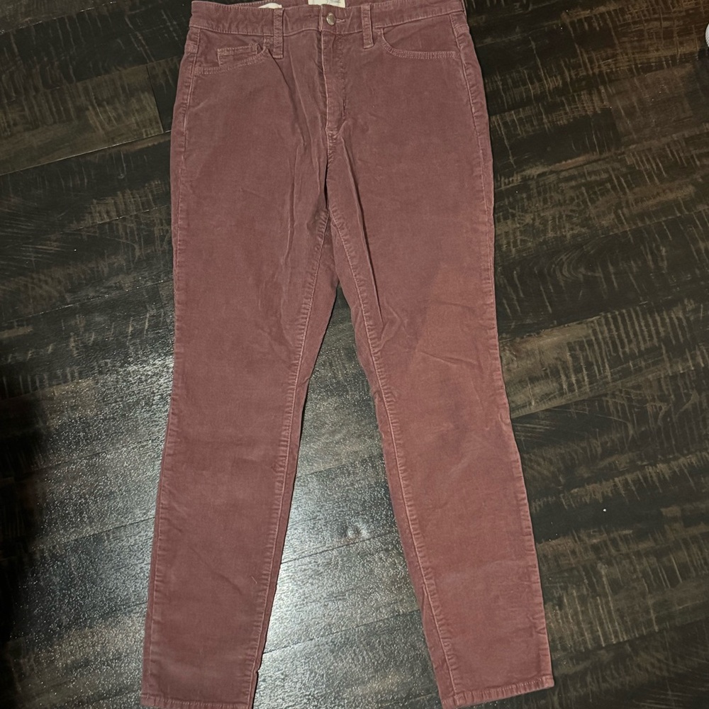 Universal Thread Corduroy High Rise Skinny Pants in Dusty Rose